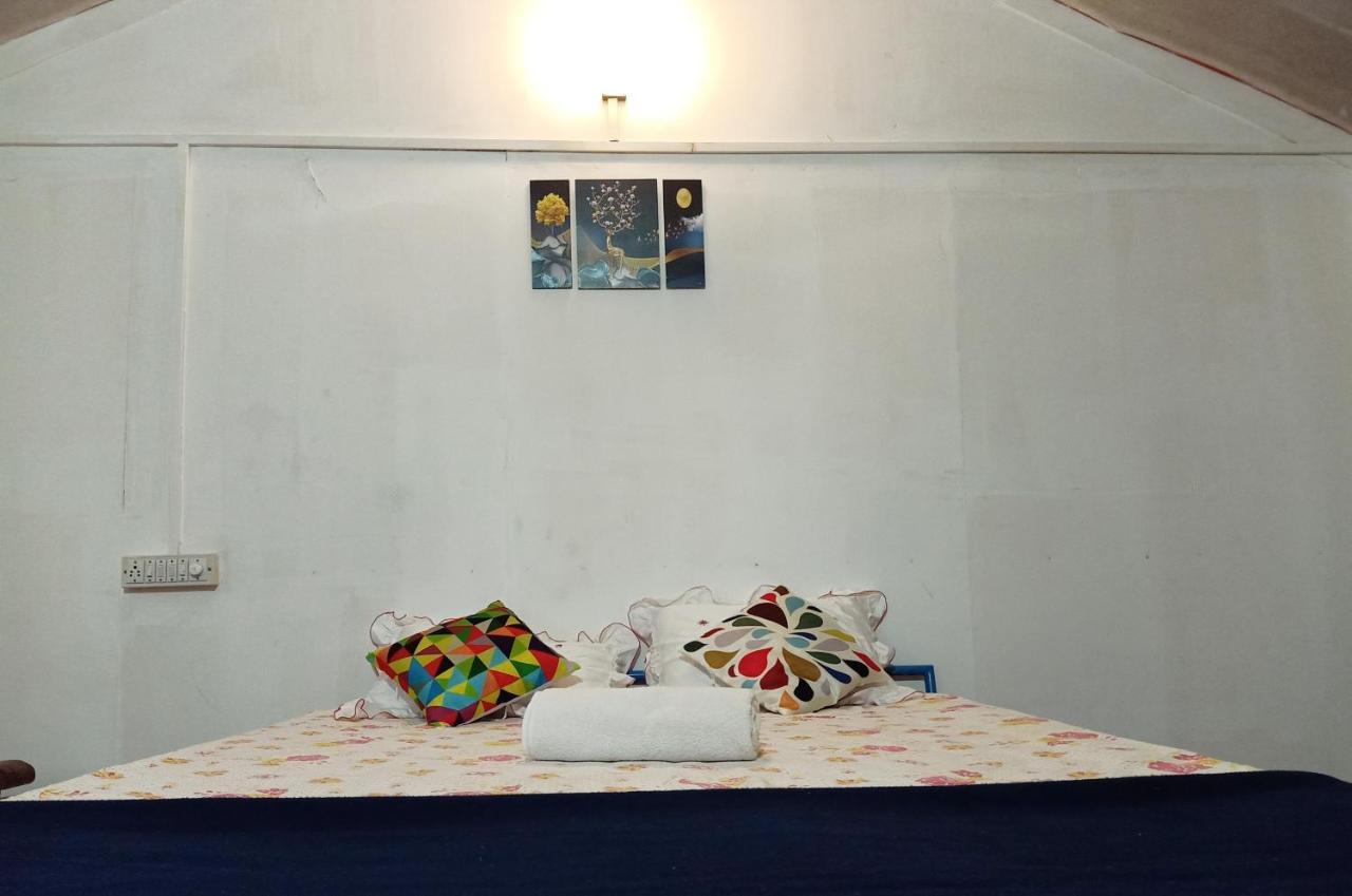 Shiv Sai Huts Hotel Kanakona Kültér fotó