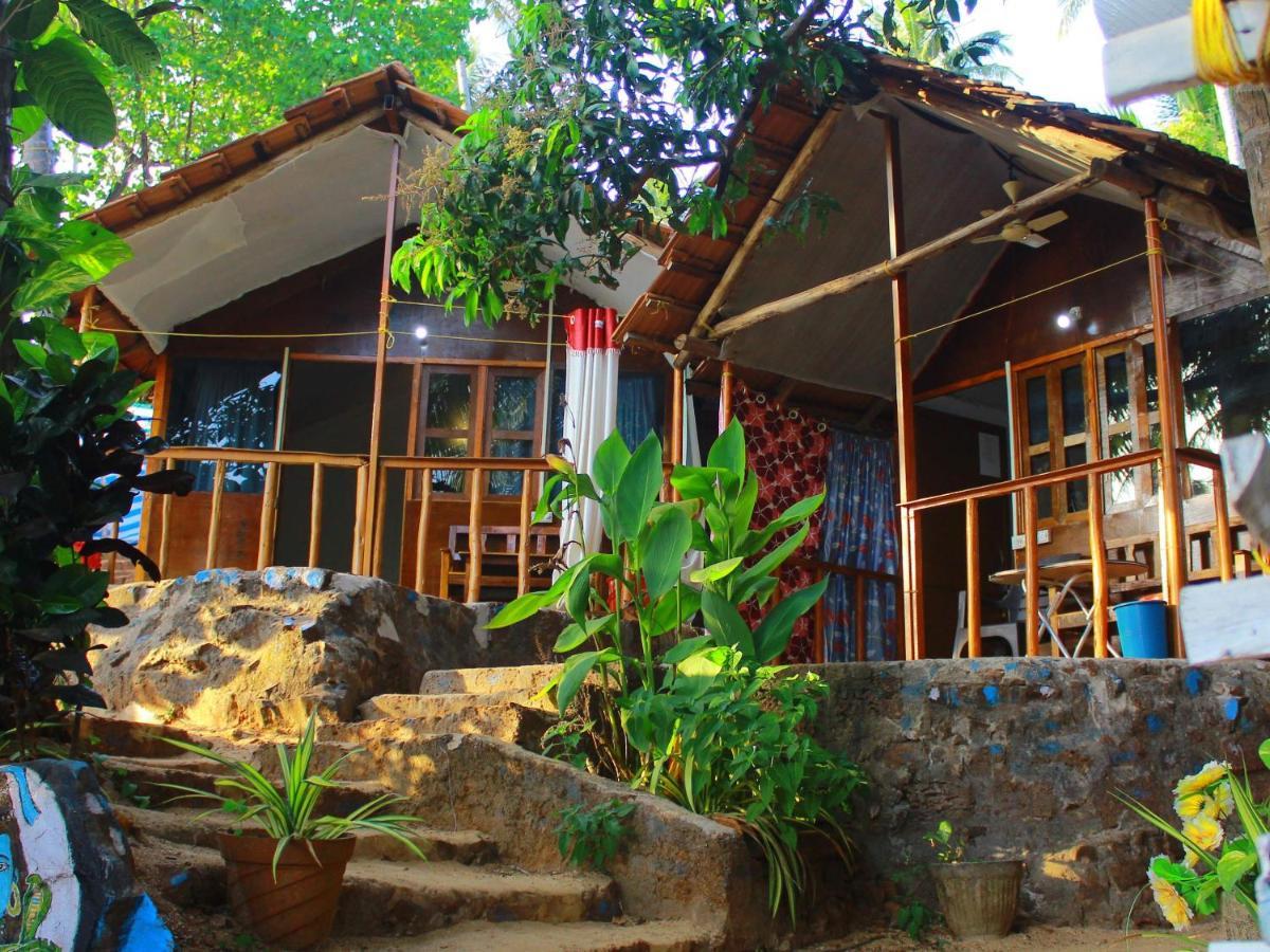 Shiv Sai Huts Hotel Kanakona Kültér fotó