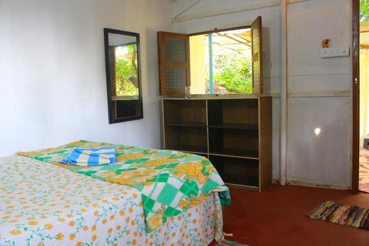 Shiv Sai Huts Hotel Kanakona Kültér fotó