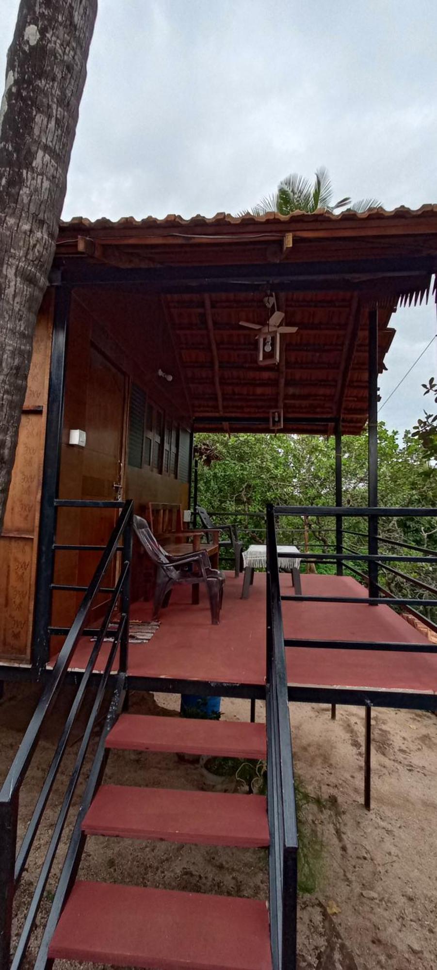 Shiv Sai Huts Hotel Kanakona Szoba fotó