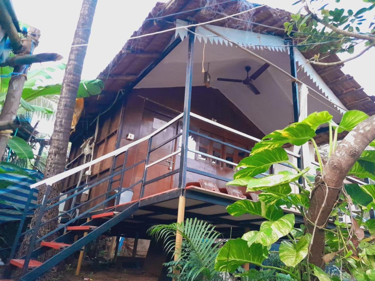 Shiv Sai Huts Hotel Kanakona Kültér fotó