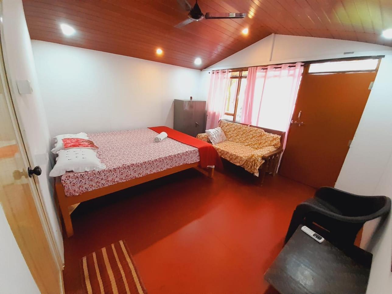 Shiv Sai Huts Hotel Kanakona Kültér fotó