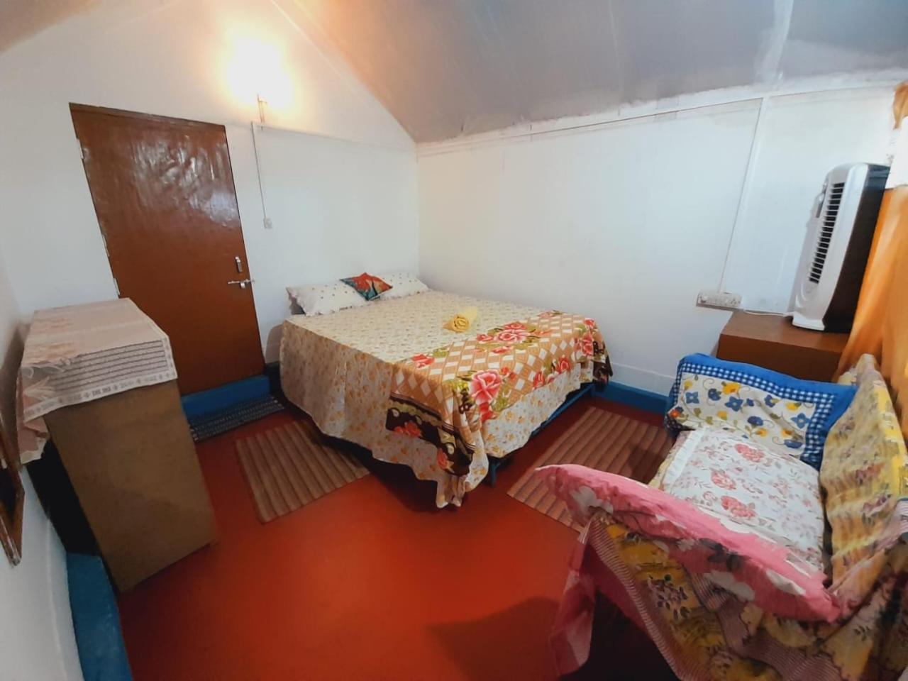 Shiv Sai Huts Hotel Kanakona Szoba fotó