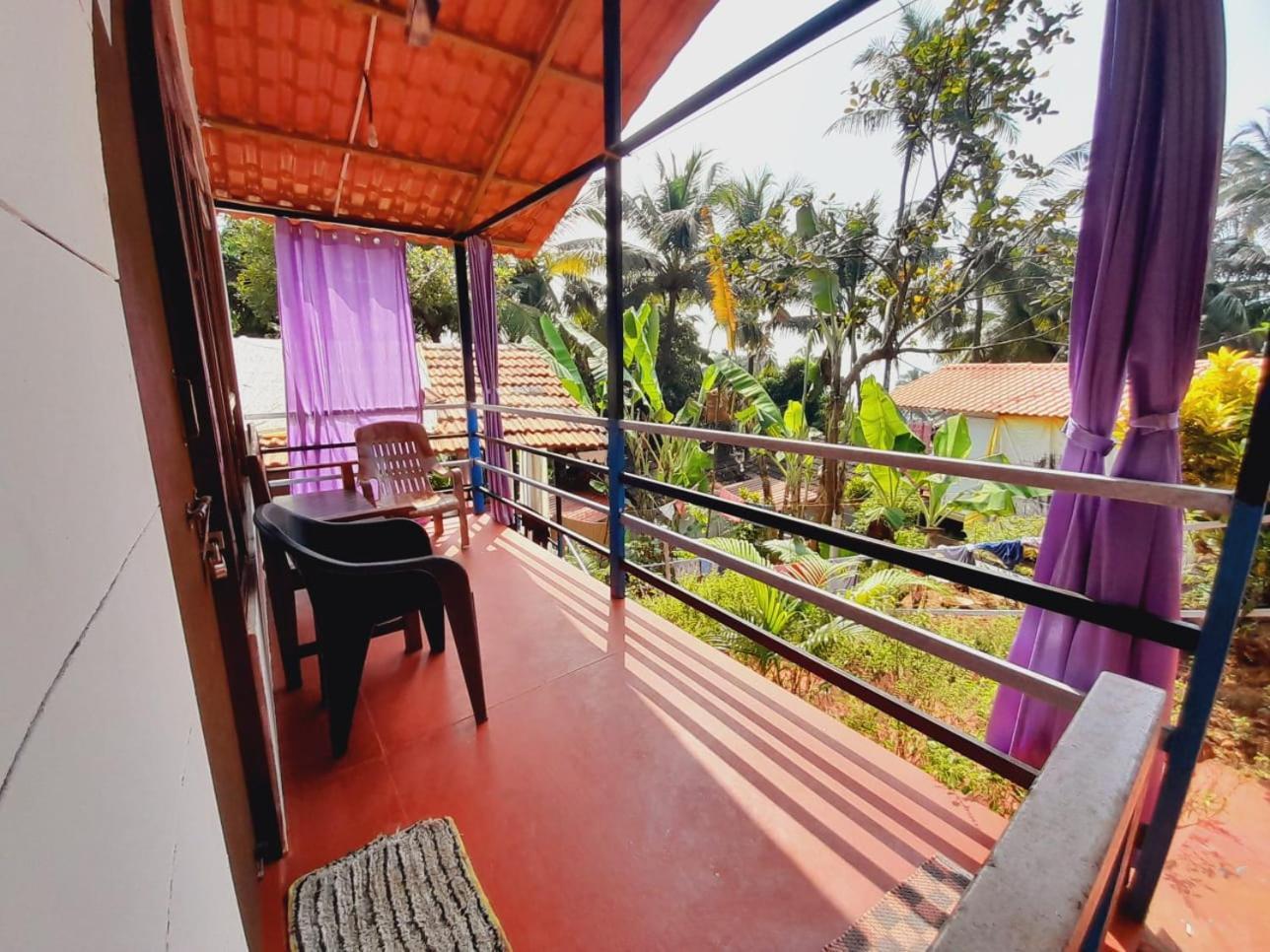 Shiv Sai Huts Hotel Kanakona Kültér fotó