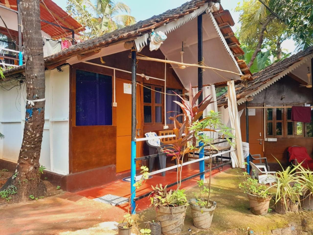 Shiv Sai Huts Hotel Kanakona Kültér fotó